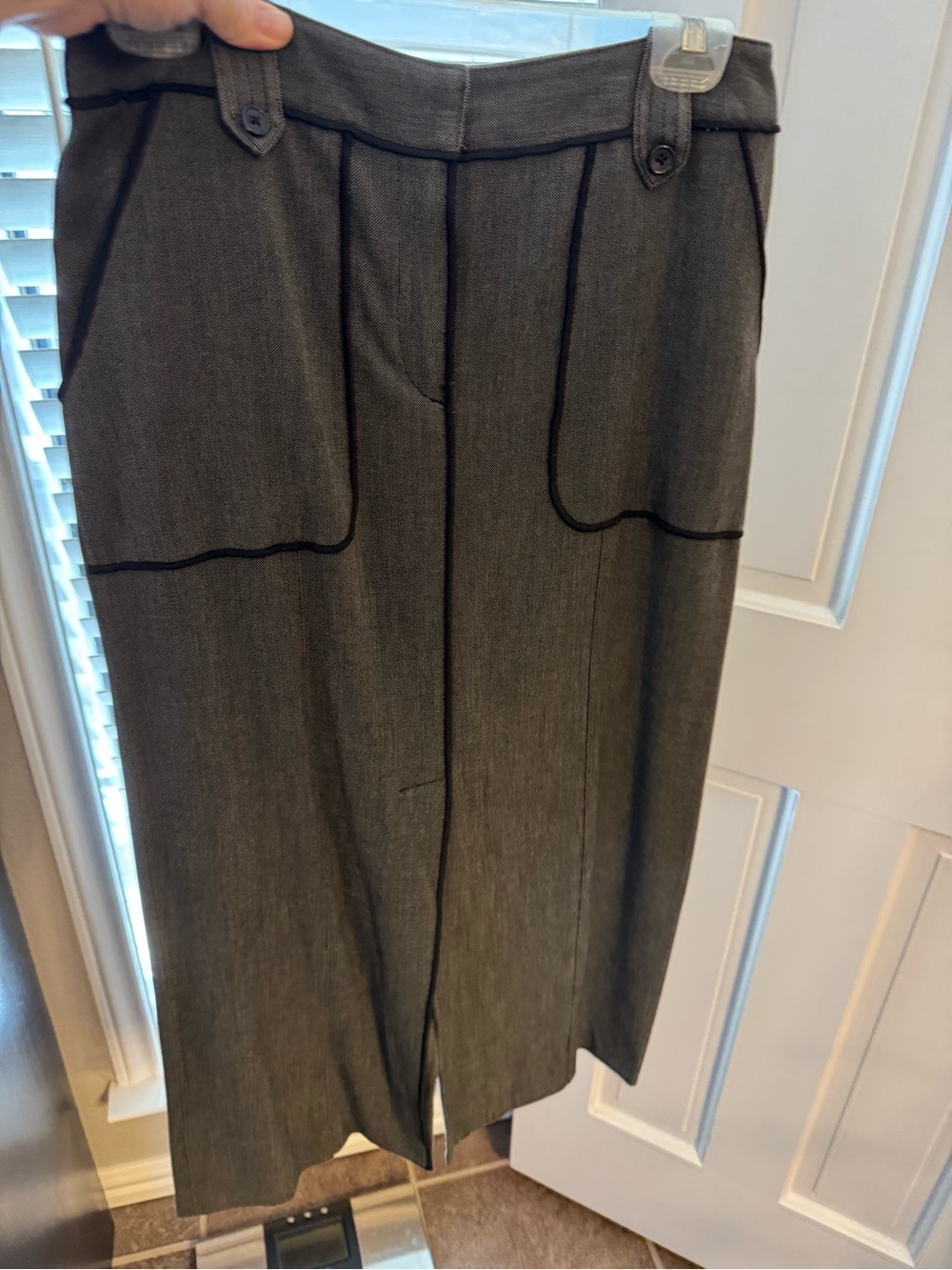 Larry Levine Charcoal Pinstripe Midi Skirt with Black Piping